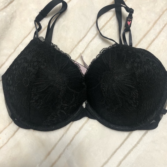 VICTORIA'S SECRET Sexy Tee Push-Up Bra NWT - Picture 2 of 7